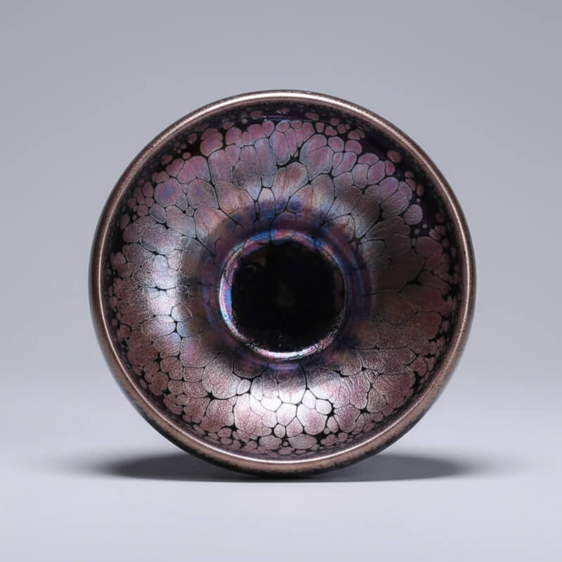 Influence and role of tenmoku chawan on the development of porcelain and the art of tea ceremony